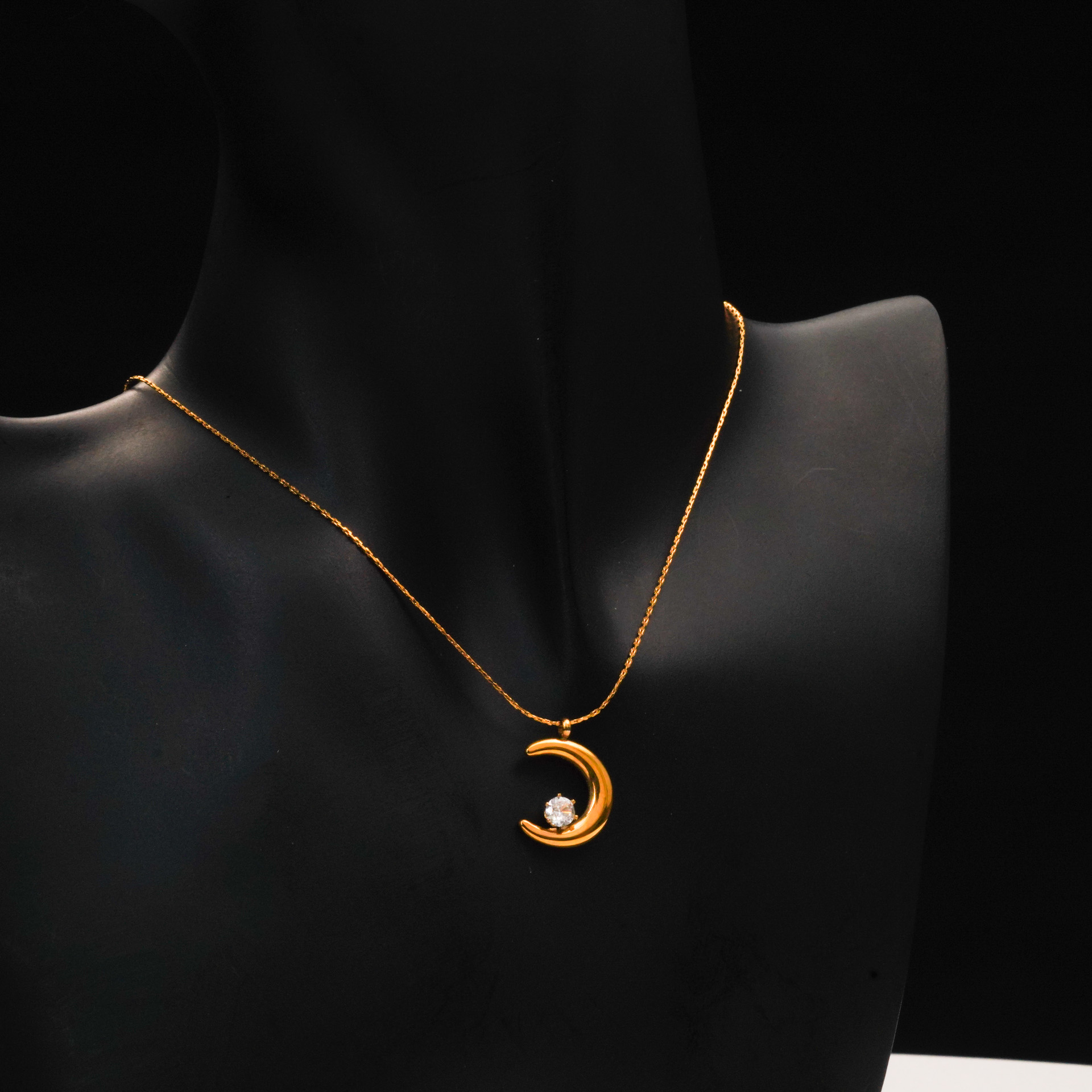 Golden Moon Chain