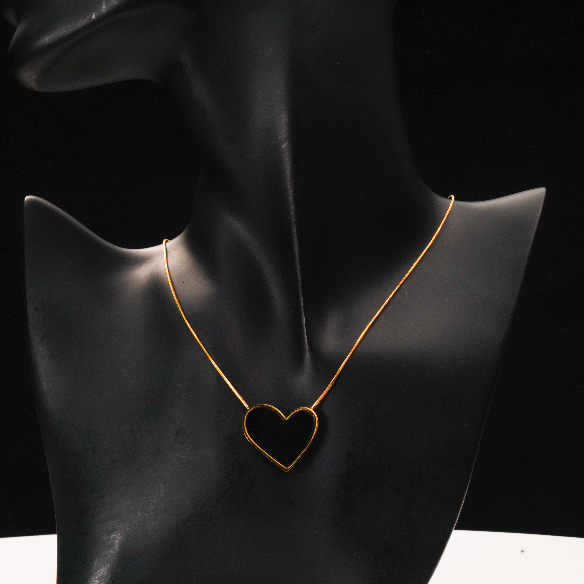 Golden Heart Chain 02